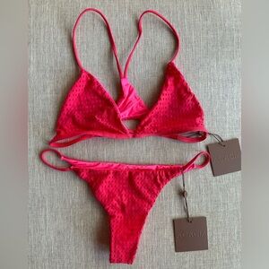 Acacia Shaka top + Fins bottom (size L) NWT